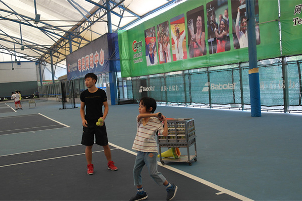 上海网球夏令营哪个好？三家口碑机构不错过！