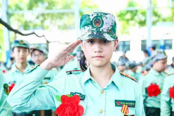 上海暑假小学生军事夏令营，增强人与人之间的互信与沟通