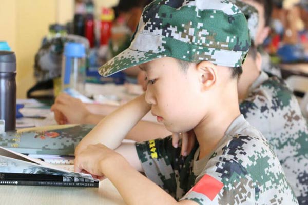 上海暑假軍訓夏令營收費多少錢?7-28天價格參考