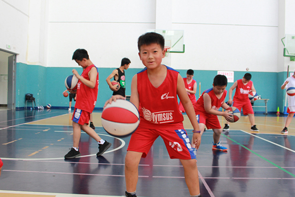 上海暑假籃球夏令營有推薦嗎？