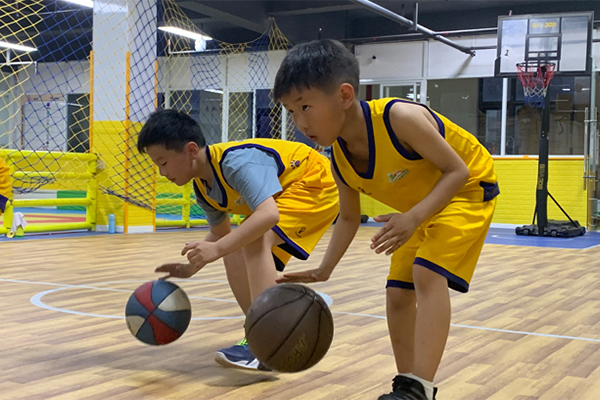 上海市青少年籃球夏令營哪個好？推薦這三家機構