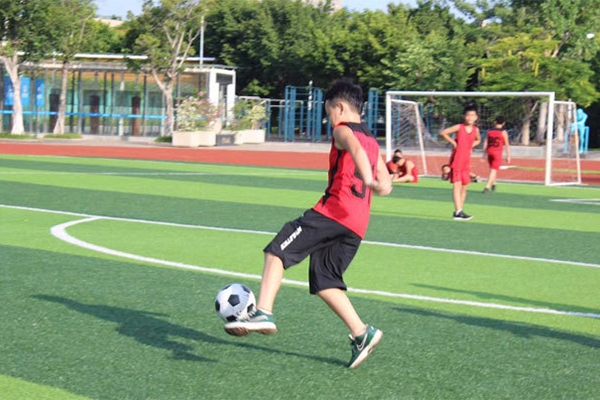 上海青少年足球夏令营哪个好？一起来看看这三家活动！
