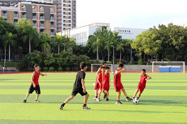 上海足球夏令營多少錢